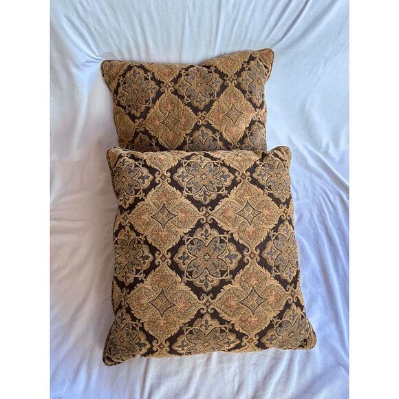 Brown Diamond Pattern Decorative Sofa/Throw Pillow Set of Two 18 x 18 Inches - Picture 3 of 4